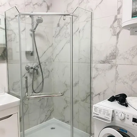 Apartments Domovik Myru St. 11S/21 Мукачево Екстер'єр фото